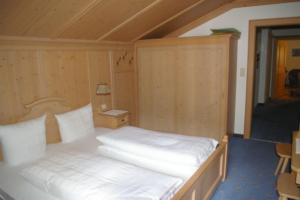 Hotel Maximilian Mayrhofen Zewnętrze zdjęcie